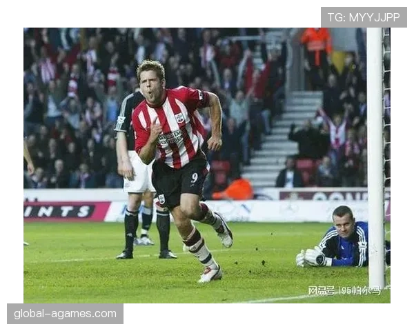 凯恩与希勒：英格兰头号中锋的进攻效率差异与战术角色演变