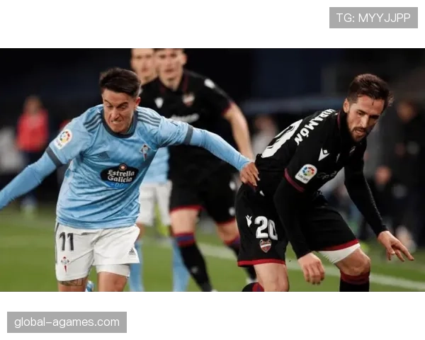 奥斯梅恩与莱万：终结效率差异背后的战术角色与进攻机制对比