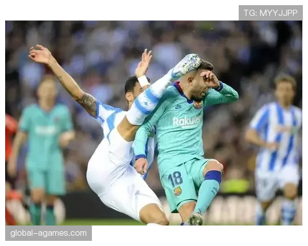 巴萨防线稳定性仍存隐患，对争冠形势产生关键影响